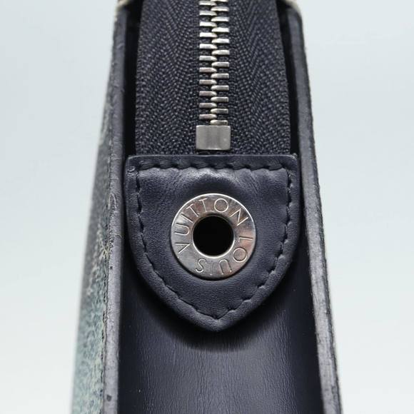LOUIS VUITTON Monogram Savanna Pochette Voyage Clutch Bag M66639 LV Auth 85659 - Picture 8 of 16